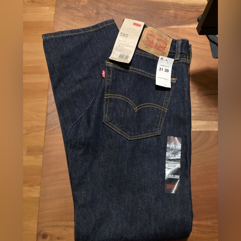 Levi 505 Regular Fit Jeans